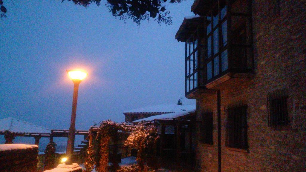 Hospederia Villa De Pintano Екстер'єр фото
