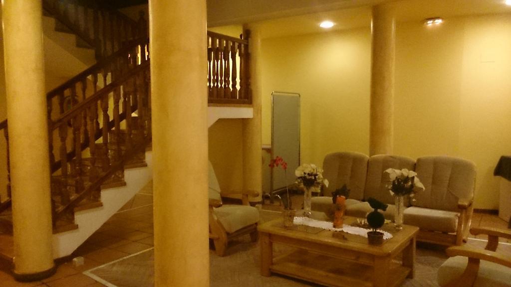 Hospederia Villa De Pintano Екстер'єр фото